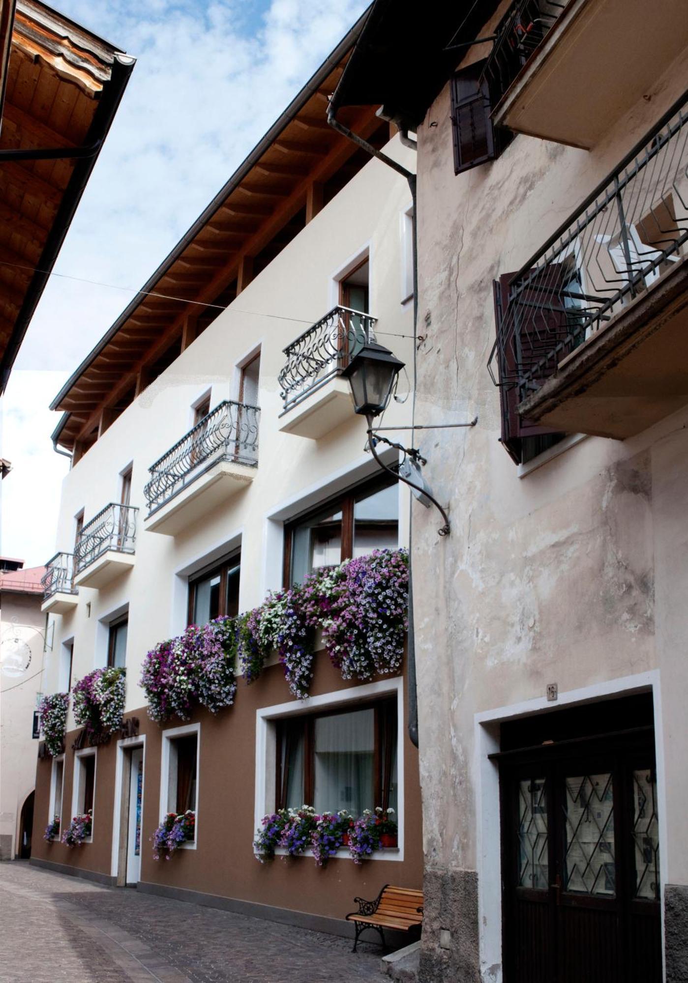 Hotel Al Cervo Tesero Esterno foto