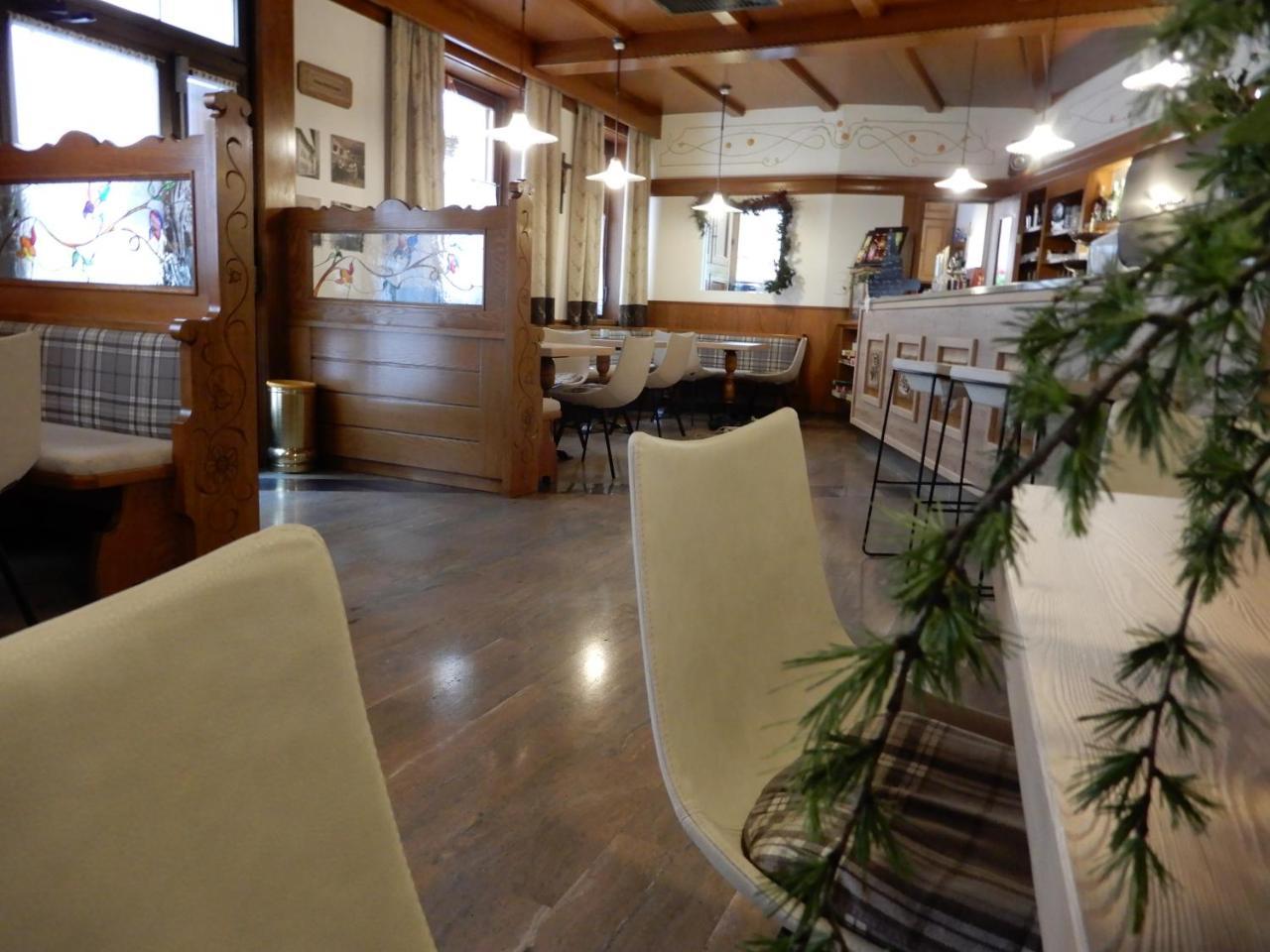 Hotel Al Cervo Tesero Esterno foto